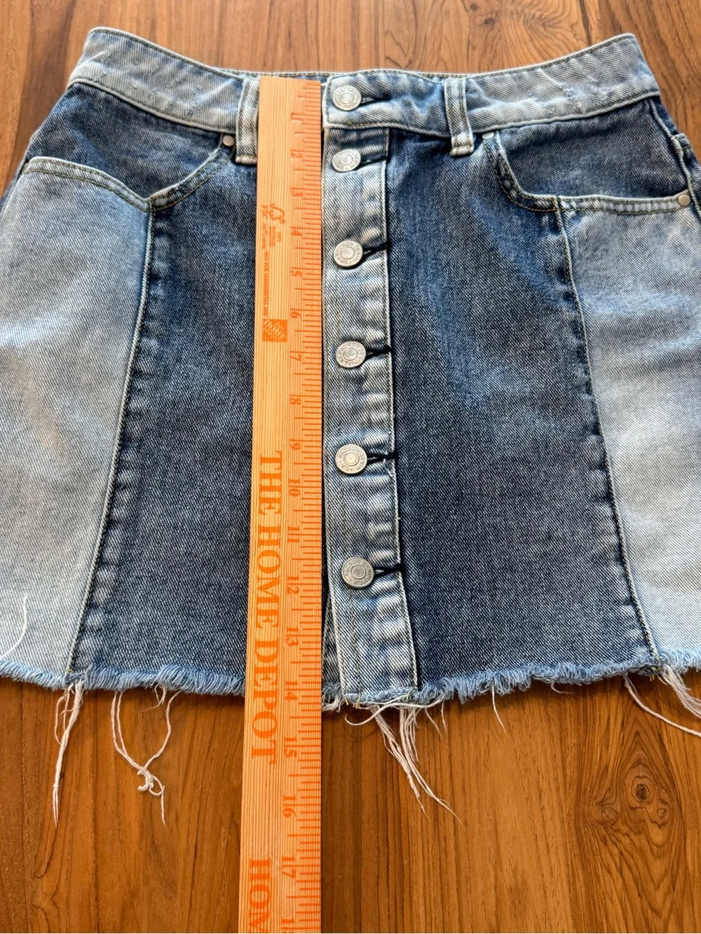 PacSun Two Toned Denim Mini Skirt Women’s 27 Button Front